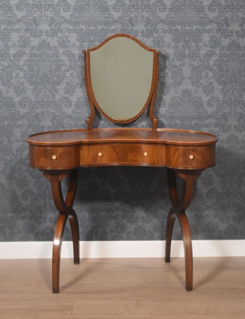 MAHOGANY KIDNEY SHAPED LADYS DRESSING TABLE - ADDITIONAL PHOTO 6