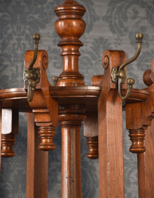 LARGE OAK CIRCULAR HALL STAND - ADDITIONAL PHOTO 1