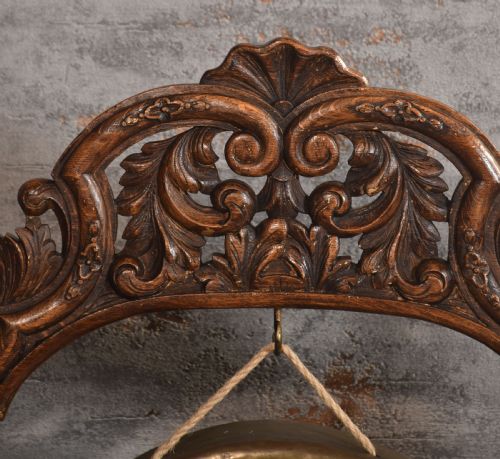 LATE 19TH CENTURY OAK DINNER GONG - ADDITIONAL PHOTO 3