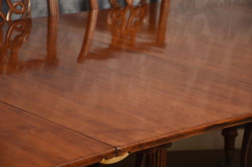 MAHOGANY EXTENDING DINING TABLE - ADDITIONAL PHOTO 5
