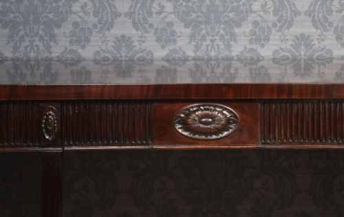MAHOGANY CONSOLE TABLE - ADDITIONAL PHOTO 3