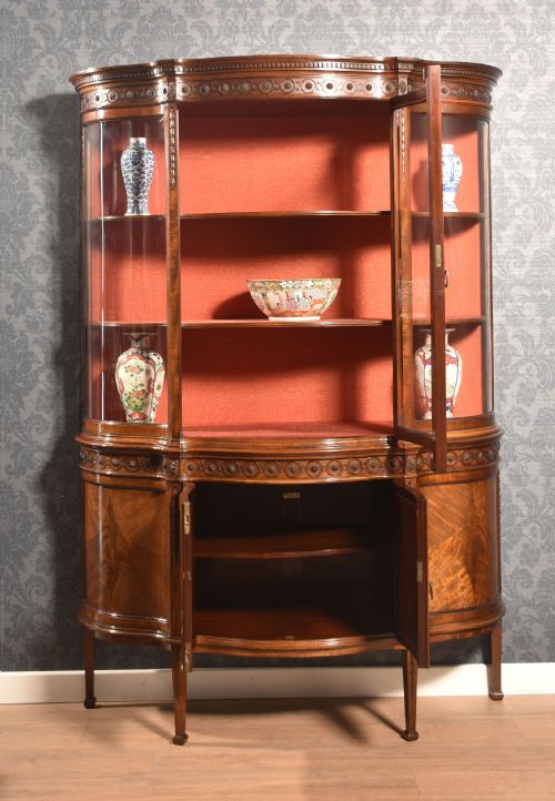 MAHOGANY SERPENTINE FRONTED DISPLAY CABINET - ADDITIONAL PHOTO 2