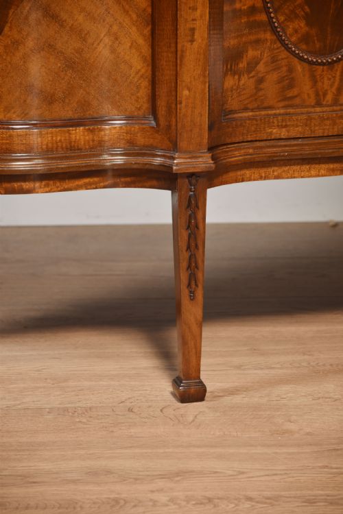 MAHOGANY SERPENTINE FRONTED DISPLAY CABINET - ADDITIONAL PHOTO 12