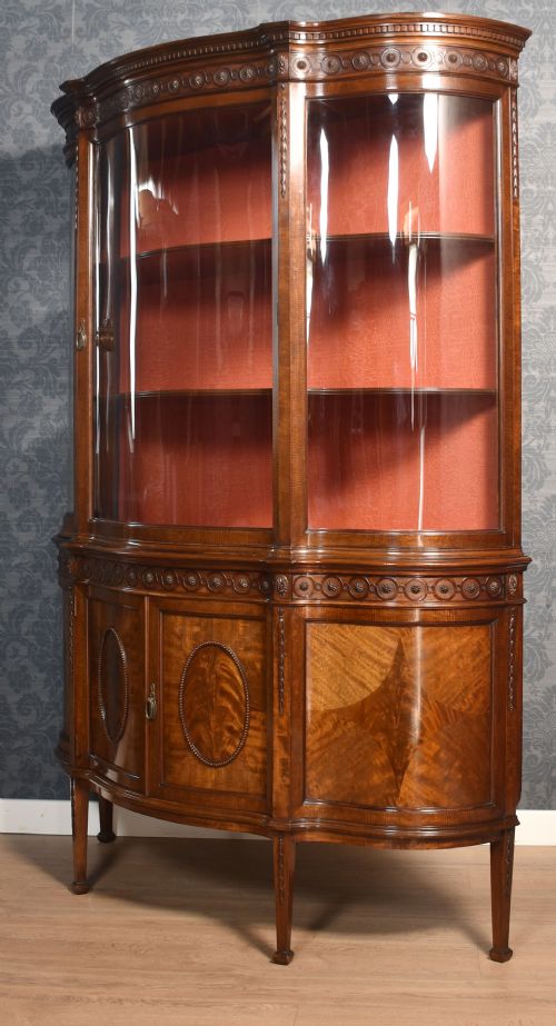 MAHOGANY SERPENTINE FRONTED DISPLAY CABINET - ADDITIONAL PHOTO 13