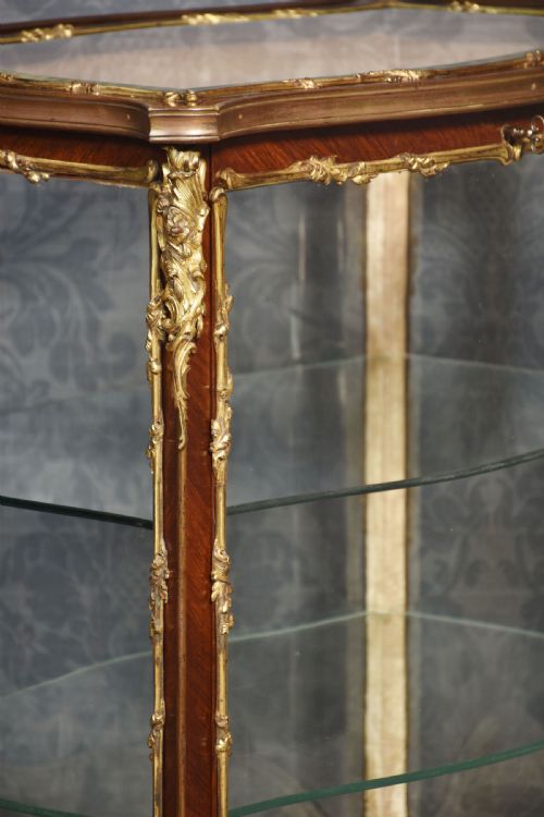 FRENCH WALNUT CABINET - ADDITIONAL PHOTO 7