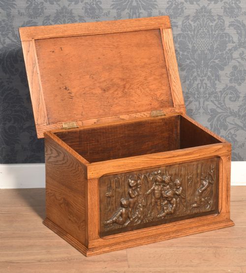19TH CENTRY EMBOSED COPPER SLIPPER BOX - ADDITIONAL PHOTO 2