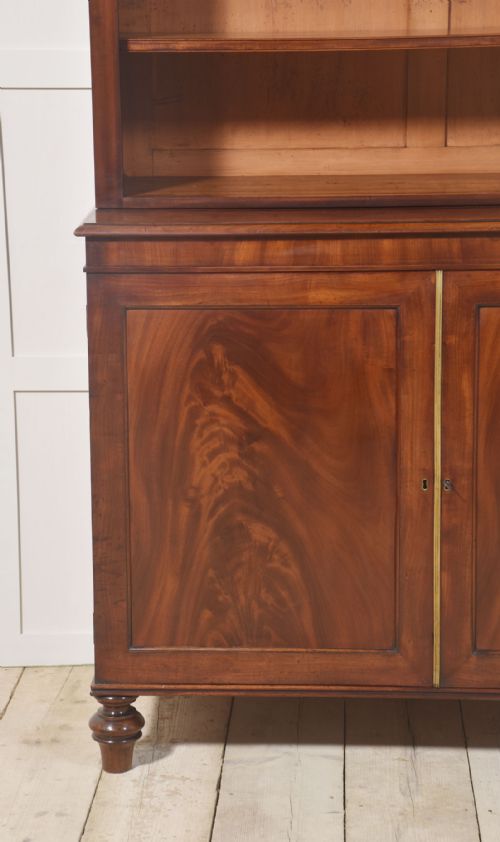 19TH CENTURY FLAME MAHOGANY BOOKCASE - ADDITIONAL PHOTO 2