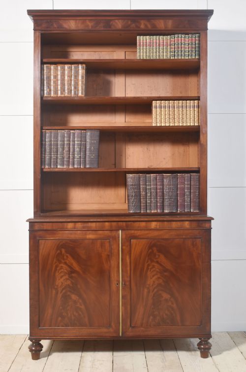 19TH CENTURY FLAME MAHOGANY BOOKCASE - ADDITIONAL PHOTO 3