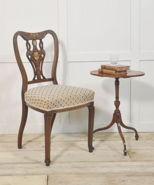 PAIR OF MAHOGANY OCCASIONAL TABLES - ADDITIONAL PHOTO 7