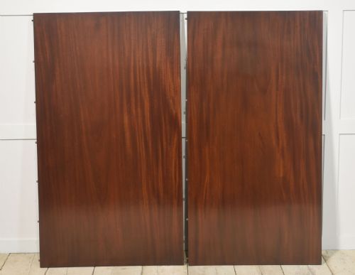 REGENCY MAHOGANY TRIPLE PILLAR DINING TABLE - ADDITIONAL PHOTO 9