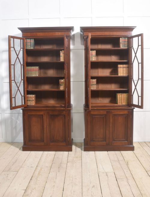 PAIR OF MAHOGANY GLAZED BOOKCASES - ADDITIONAL PHOTO 4
