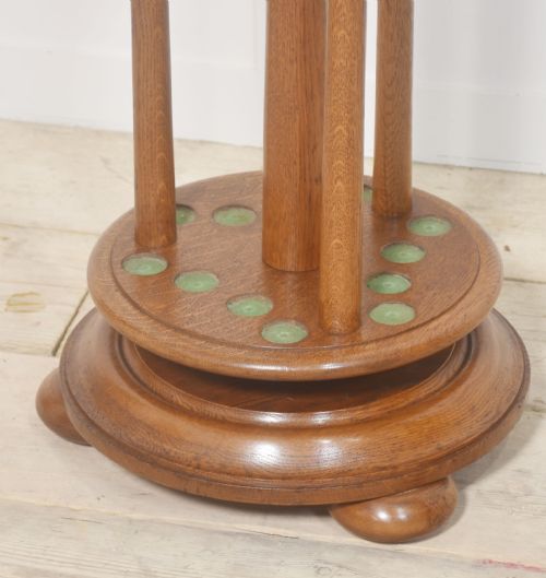 OAK REVOLVING CUE STAND - ADDITIONAL PHOTO 1