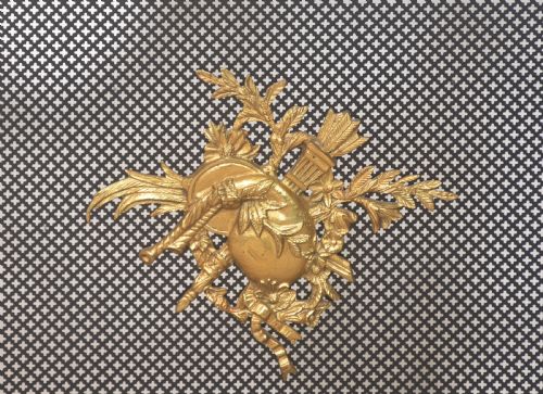 BRASS AND MESH FRENCH FIRE SCREEN - ADDITIONAL PHOTO 2