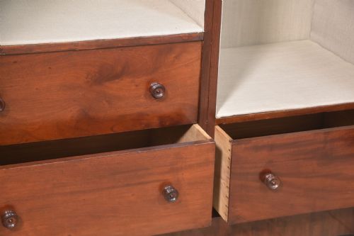 19TH CENTURY MAHOGANY WARDROBE - ADDITIONAL PHOTO 2