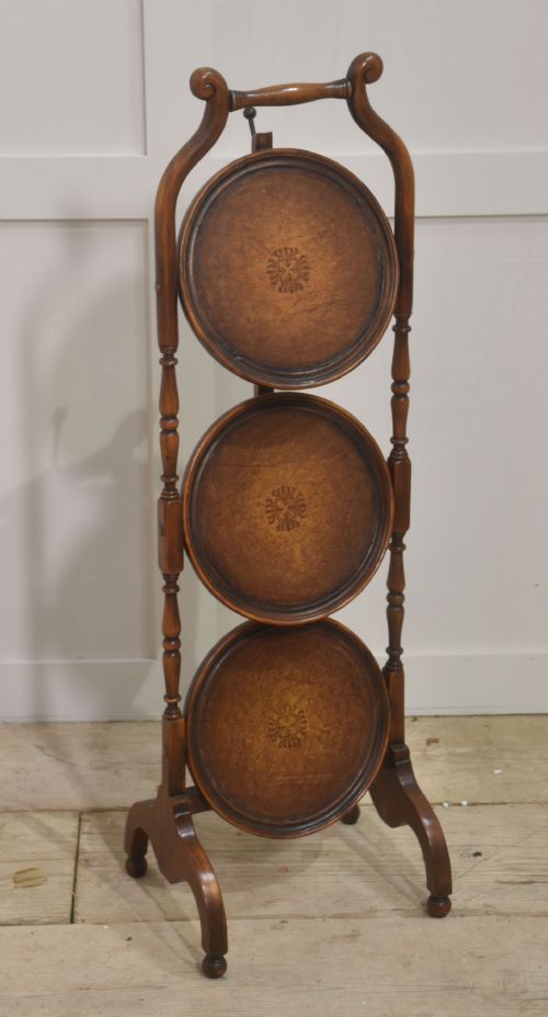 THREE TIER FOLDING CAKE STAND - ADDITIONAL PHOTO 5