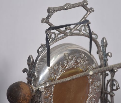 AESTHETIC SILVER PLATED TABLE GONG - ADDITIONAL PHOTO 5