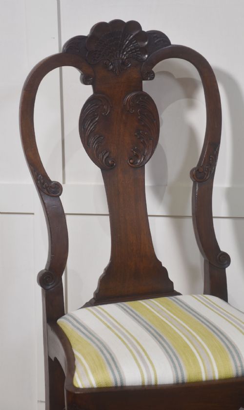 SET OF EIGHT WALNUT DINING CHAIRS - ADDITIONAL PHOTO 7