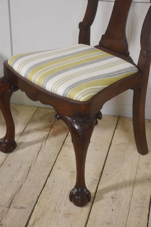 SET OF EIGHT WALNUT DINING CHAIRS - ADDITIONAL PHOTO 9