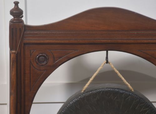 WALNUT FRAMED DINNER GONG - ADDITIONAL PHOTO 7