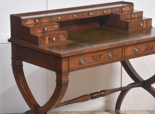 MAHOGANY CARLTON HOUSE STYLE DESK - ADDITIONAL PHOTO 4