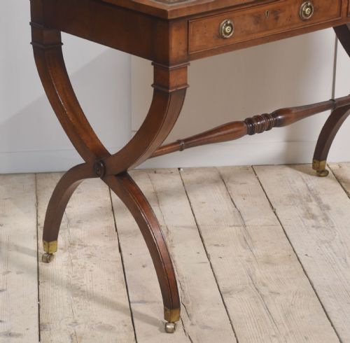 MAHOGANY CARLTON HOUSE STYLE DESK - ADDITIONAL PHOTO 5