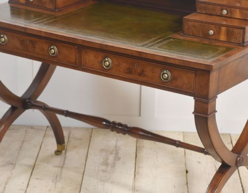 MAHOGANY CARLTON HOUSE STYLE DESK - ADDITIONAL PHOTO 10