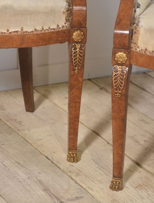 SET OF EIGHT WALNUT DINING CHAIRS - ADDITIONAL PHOTO 8