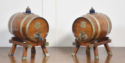 pair of brass bound spirit barrels - CATEGORY: ANTIQUE MISCELLANEOUS - DATED 1900