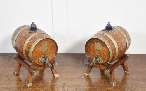 PAIR OF BRASS BOUND SPIRIT BARRELS - ADDITIONAL PHOTO 1