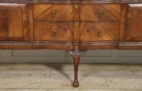 WALNUT CROSSBANDED QUEEN ANN SIDEBOARD - ADDITIONAL PHOTO 6