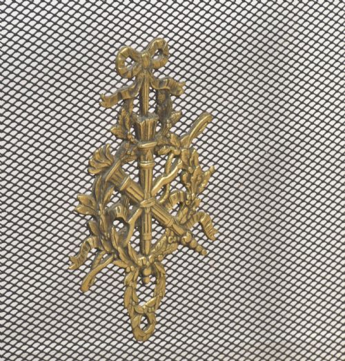 BRASS AND MESH FIRE SCREEN - ADDITIONAL PHOTO 2