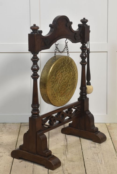 LATE 19TH CENTURY OAK DINNER GONG - ADDITIONAL PHOTO 4