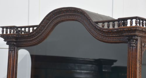 CARVED OAK DISPLAY CABINET - ADDITIONAL PHOTO 10