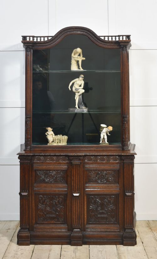 CARVED OAK DISPLAY CABINET - ADDITIONAL PHOTO 12