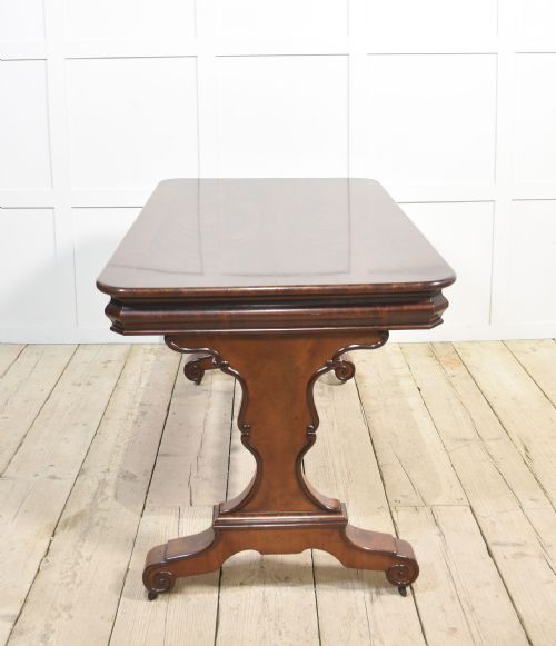 MAHOGANY CENTRE TABLE - ADDITIONAL PHOTO 9