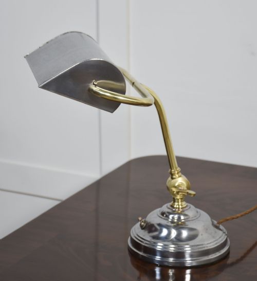 ADJUSTABLE BANKERS DESK LAMP - ADDITIONAL PHOTO 3