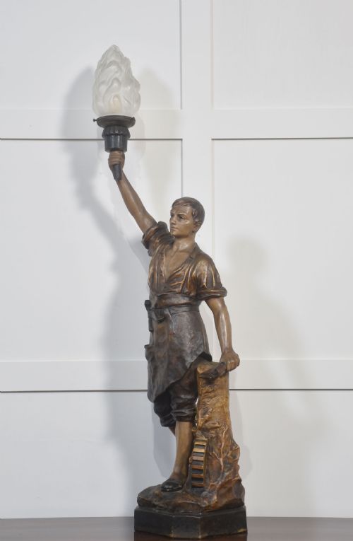 AUSTRIAN PAINTED TERRACOTTA FIGURAL TABLE LAMP - ADDITIONAL PHOTO 10