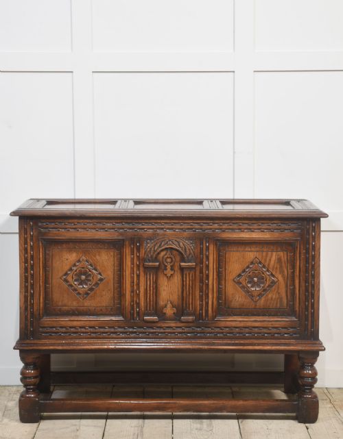 17TH CENTURY STYLE CARVED OAK COFFER - ADDITIONAL PHOTO 1