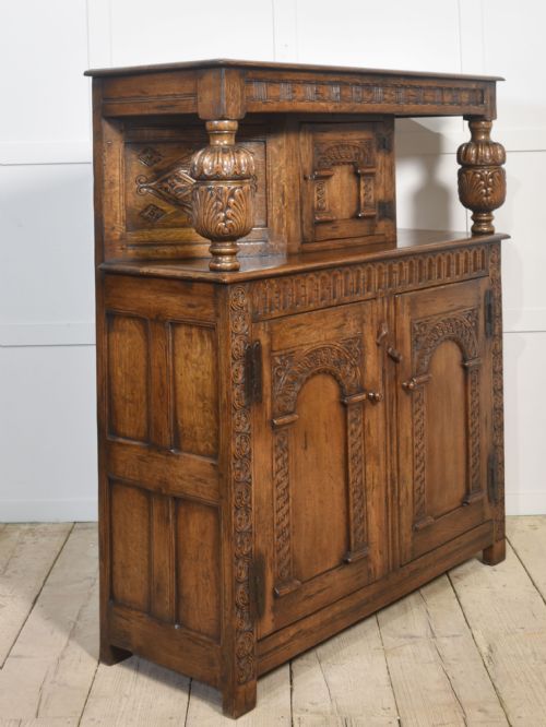 CARVED OAK COURT CUPBOARD - ADDITIONAL PHOTO 7