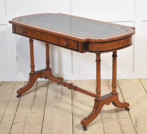 19TH CENTURY WALNUT WRITING TABLE - ADDITIONAL PHOTO 8