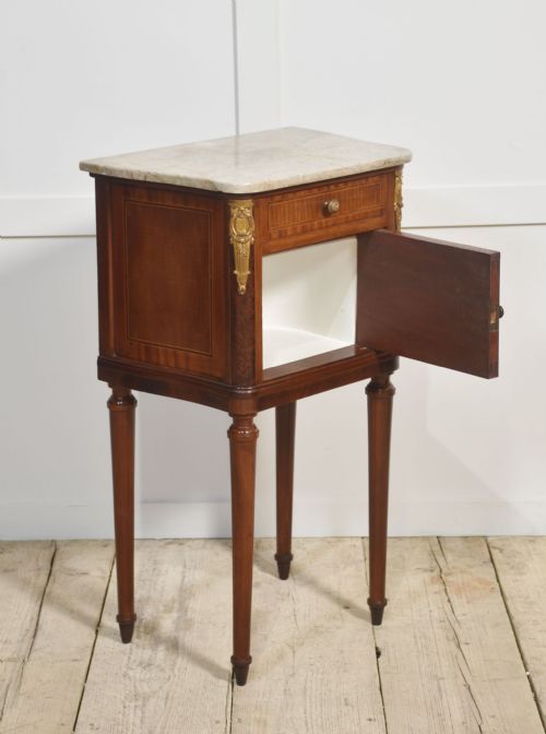 PAIR OF GILT METAL MOUNTED BEDSIDE CABINETS - ADDITIONAL PHOTO 8