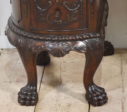 CARVED MAHOGANY KIDNEY SHAPED DESK - ADDITIONAL PHOTO 10