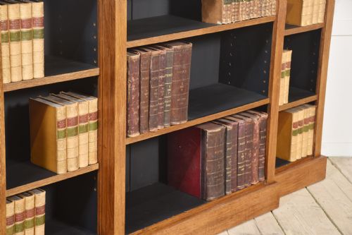 OAK BREAKFRONT OPEN BOOKCASE - ADDITIONAL PHOTO 4