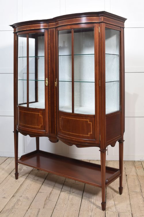MAHOGANY BOW FRONT DISPLAY CABINET - ADDITIONAL PHOTO 9