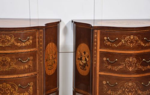 NEAR PAIR OF EDWARDS AND ROBERTS CHESTS - ADDITIONAL PHOTO 2