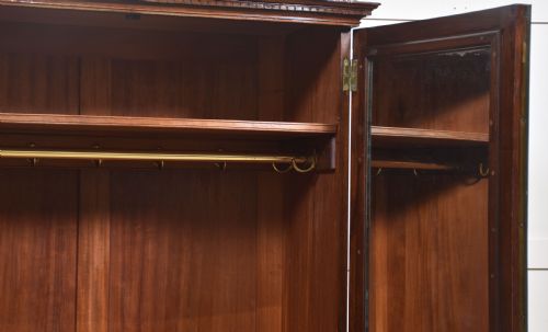 MAHOGANY BOW FRONTED TWO DOOR WARDROBE - ADDITIONAL PHOTO 2