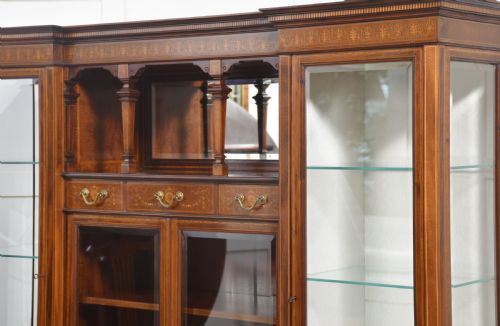 MAHOGANY DISPLAY CABINET BY MAPLE AND CO - ADDITIONAL PHOTO 10