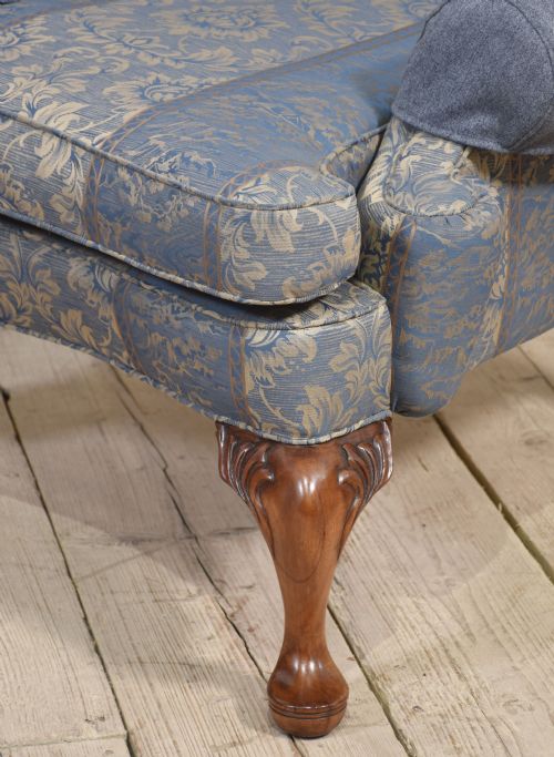 PAIR OF GEORGIAN STYLE WINGBACK ARMCHAIRS - ADDITIONAL PHOTO 8