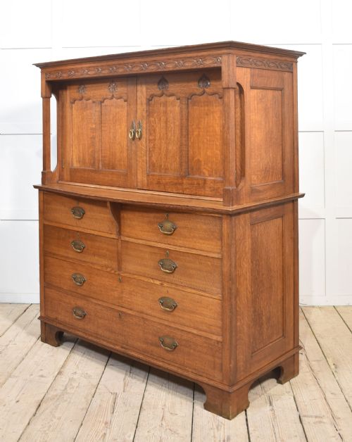 ARTS CRAFTS OAK CUPBOARD - ADDITIONAL PHOTO 11