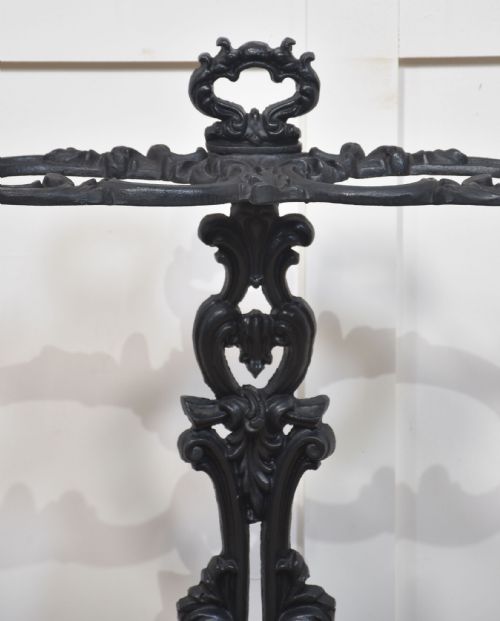 CAST IRON UMBRELLA STAND - ADDITIONAL PHOTO 4